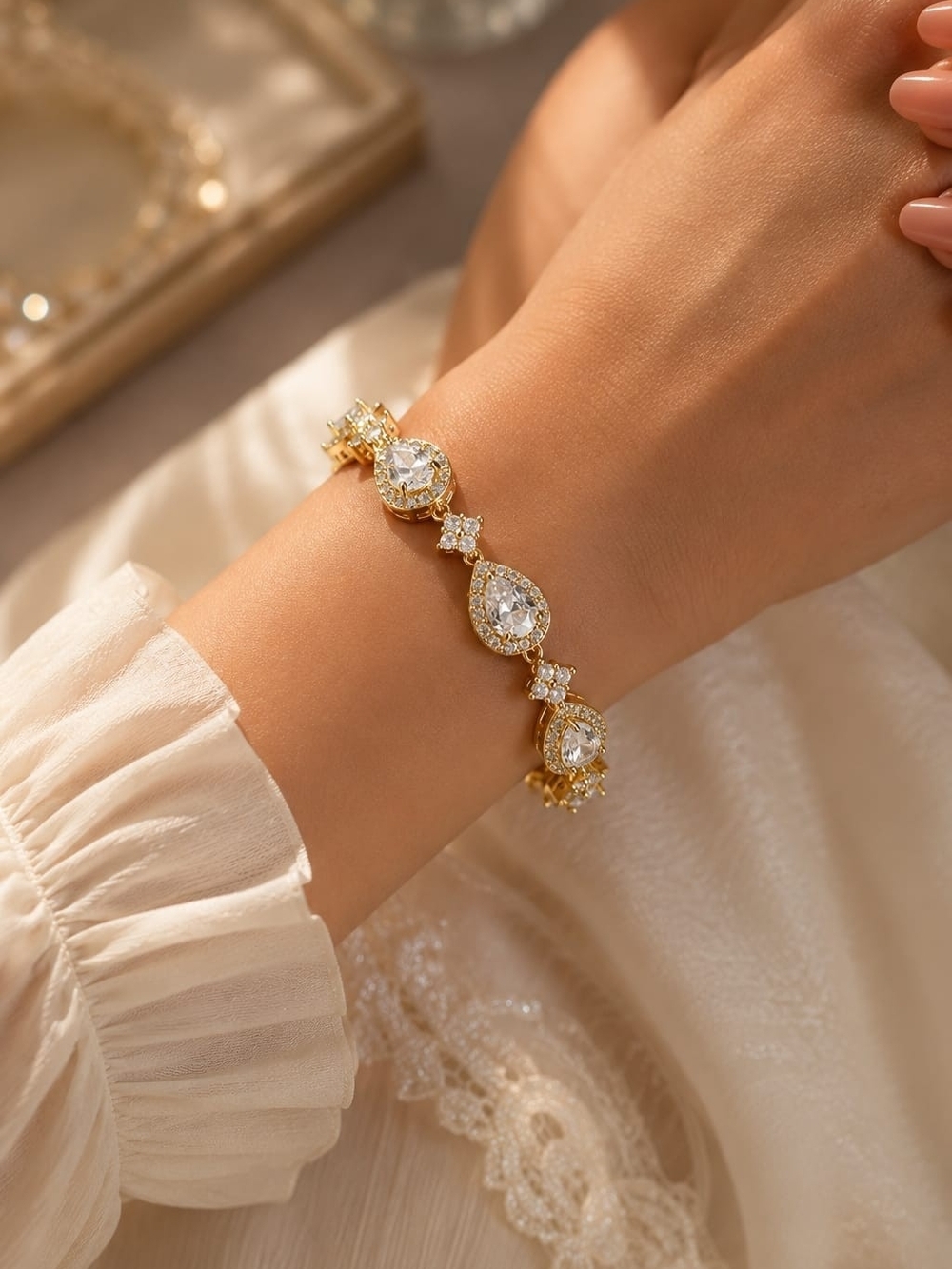 Gold Teardrop Crystal Link Bracelet - Women’s Elegant Jewelry
